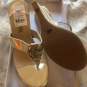 NWT Michael Michael Kors shoes size 6.5